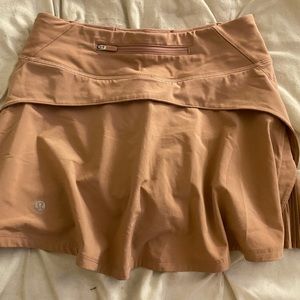 Lulu lemon Skirt, size 2, color pink